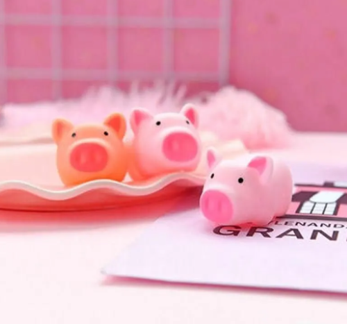 Anti-Stress Toy Mini Pigs Set